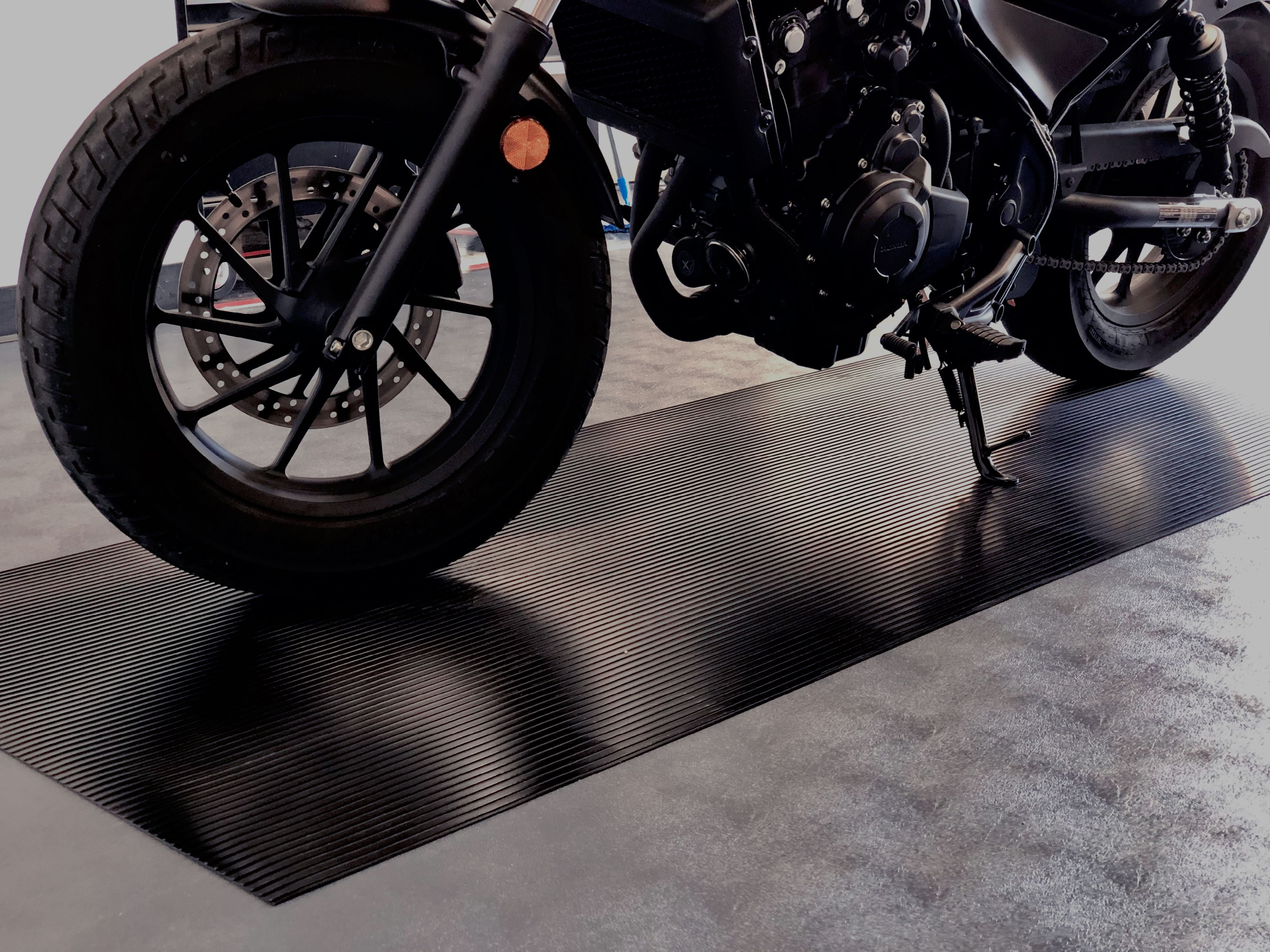 G-Floor 3' x 8' Ribbed Motorcycle Mat - Midnight Black