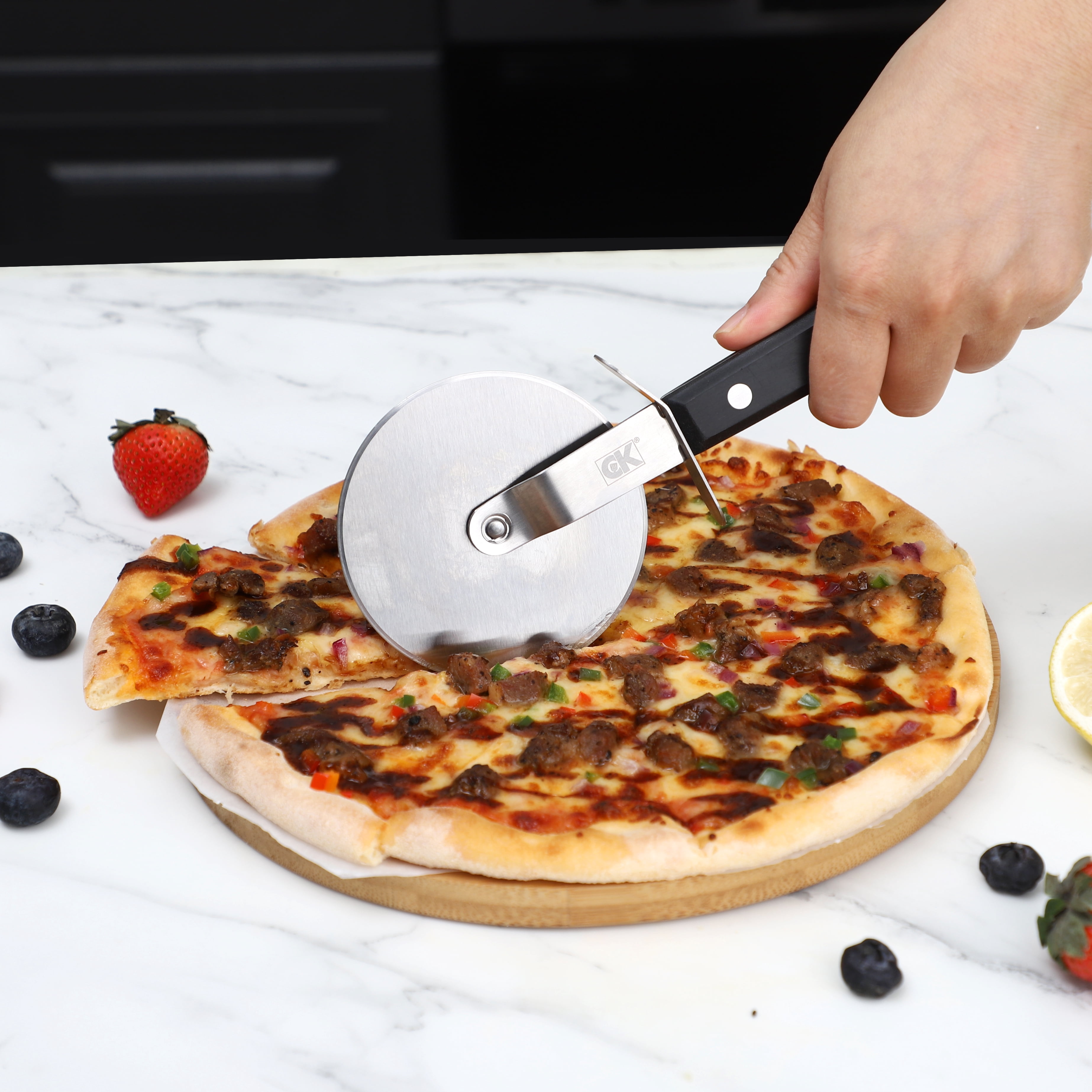 Craft Kitchen Stainless Steel Pizza Wheel
