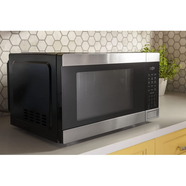 GE 3-in-1 Microwave Oven | Complete With Air Fryer, Broiler & Convection  Mode | 1.0 Cubic Feet Capacity, 1,050 Watts | Kitchen Essentials for the