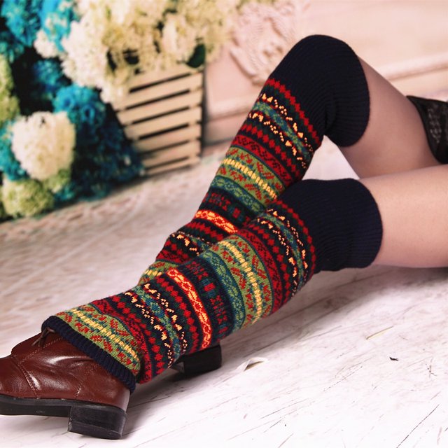 Funda para botas y piernas cálidas hasta la rodilla para mujer con capas de lana gruesa y bohemia con estampado de camuflaje fluorescente para otoño e invierno