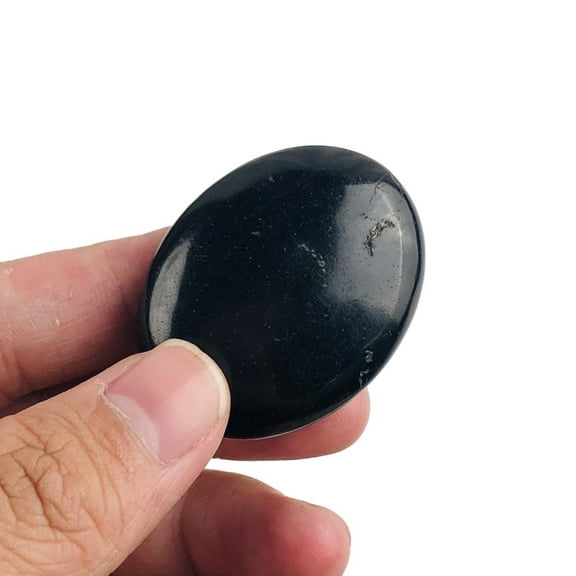 Generic Premium Shungite Palm Stone - Polished Black Crystals and Healing Pocket Stone- Highly Protective Reiki Chakra Yoga Meditation Energy Generator