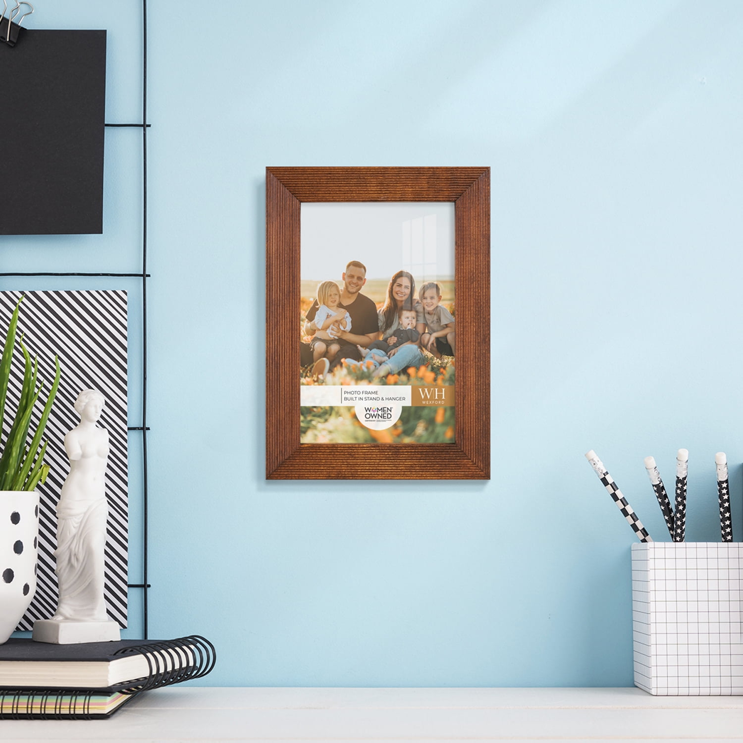 Traditional Walnut Tone Picture Frame, 4 x 6