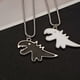 thumbnail image 3 of Collar de dinosaurios lindo regalo de los niños collar de acero de titanio para las mujeres hombres parejas a juego mejor amigo regalos de joyería, 3 of 5