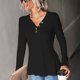 thumbnail image 4 of Top de manga larga con cuello en V, decoración de botones de color sólido, Top informal de gofre para mujer para otoño invierno negro L, 4 of 7