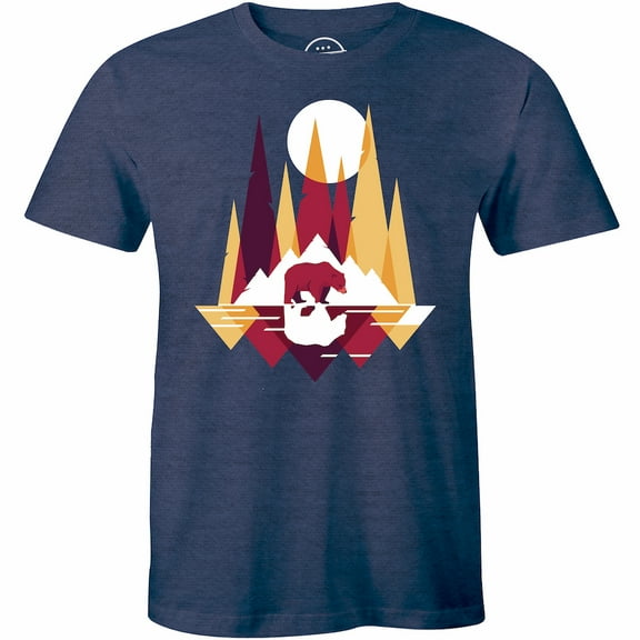 A Grizzly Brown Bear Walking In Moonlight Forest Nature Men's Gift T-Shirt