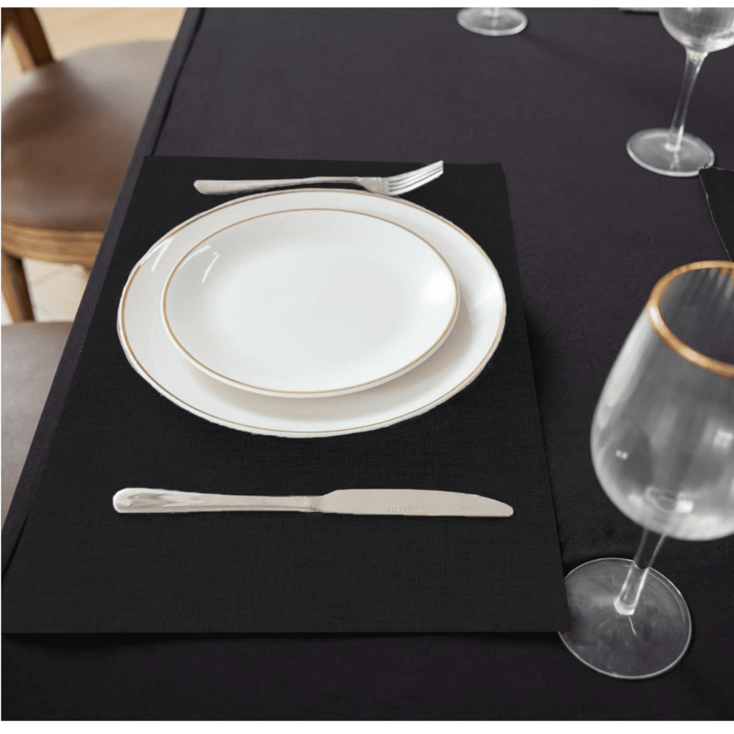 Cloth Placemats Set of 8, Linen Type Fabric Placemats Mac Placemats Heat Resistant Placemats Wrinkle Free Thick Polyester Kitchen Place Mats for Dining Table (Black)