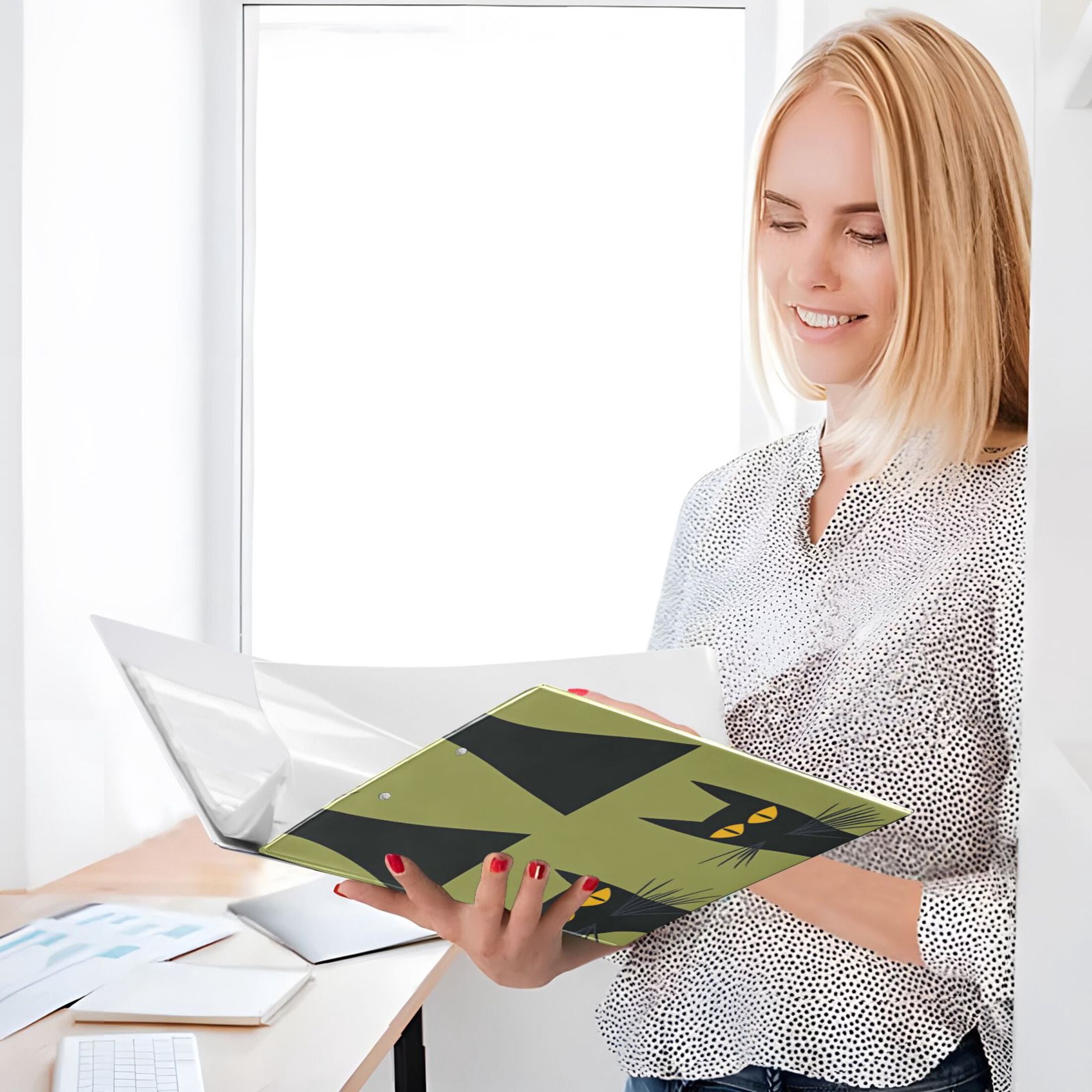 Black Cats and Green 3 Ring Binders 1.5 inch Hardcover File Folders with Interior Pockets A4 Size Organizer for School Office Hospital