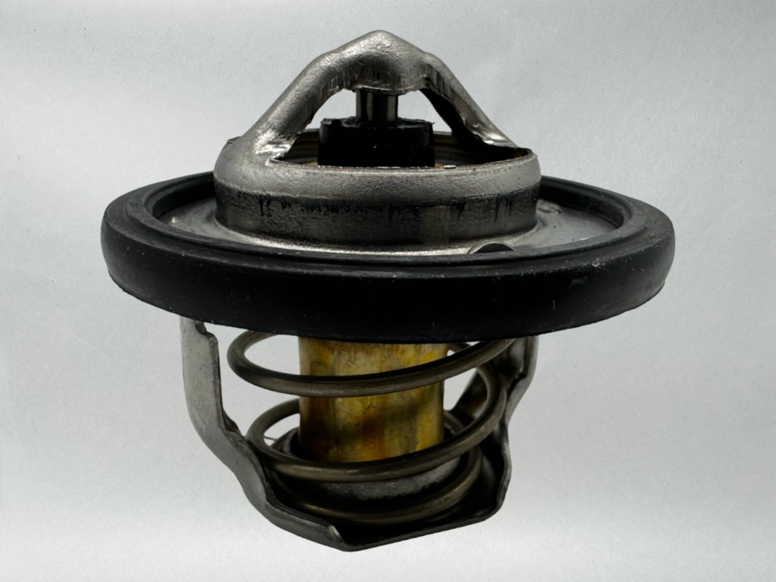 Suzuki Genuine OEM Thermostat 17670-06G61