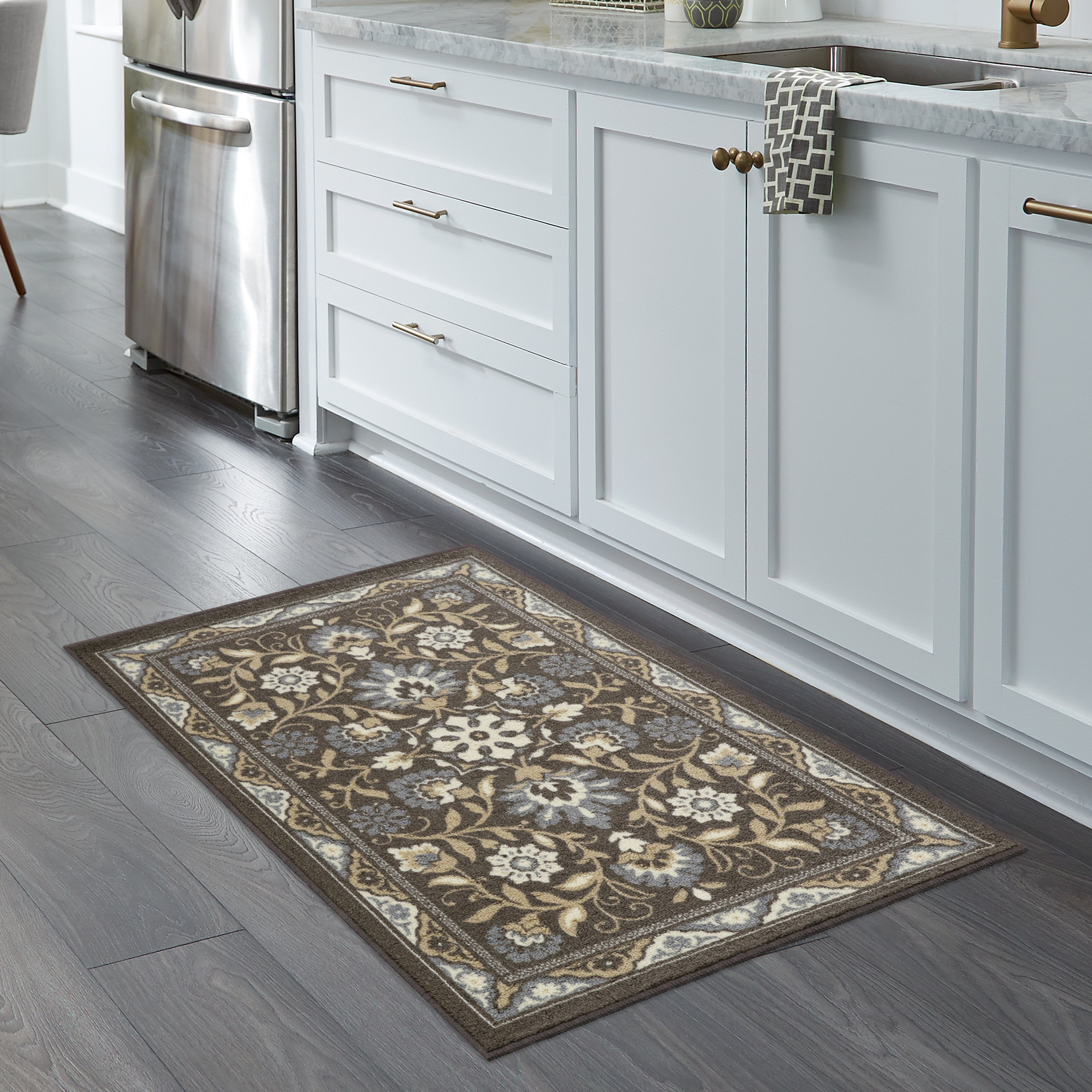 Maples Rugs Florence Traditional Swirl Gray Washable Entryway Area Rug, 2'6 x 3'10