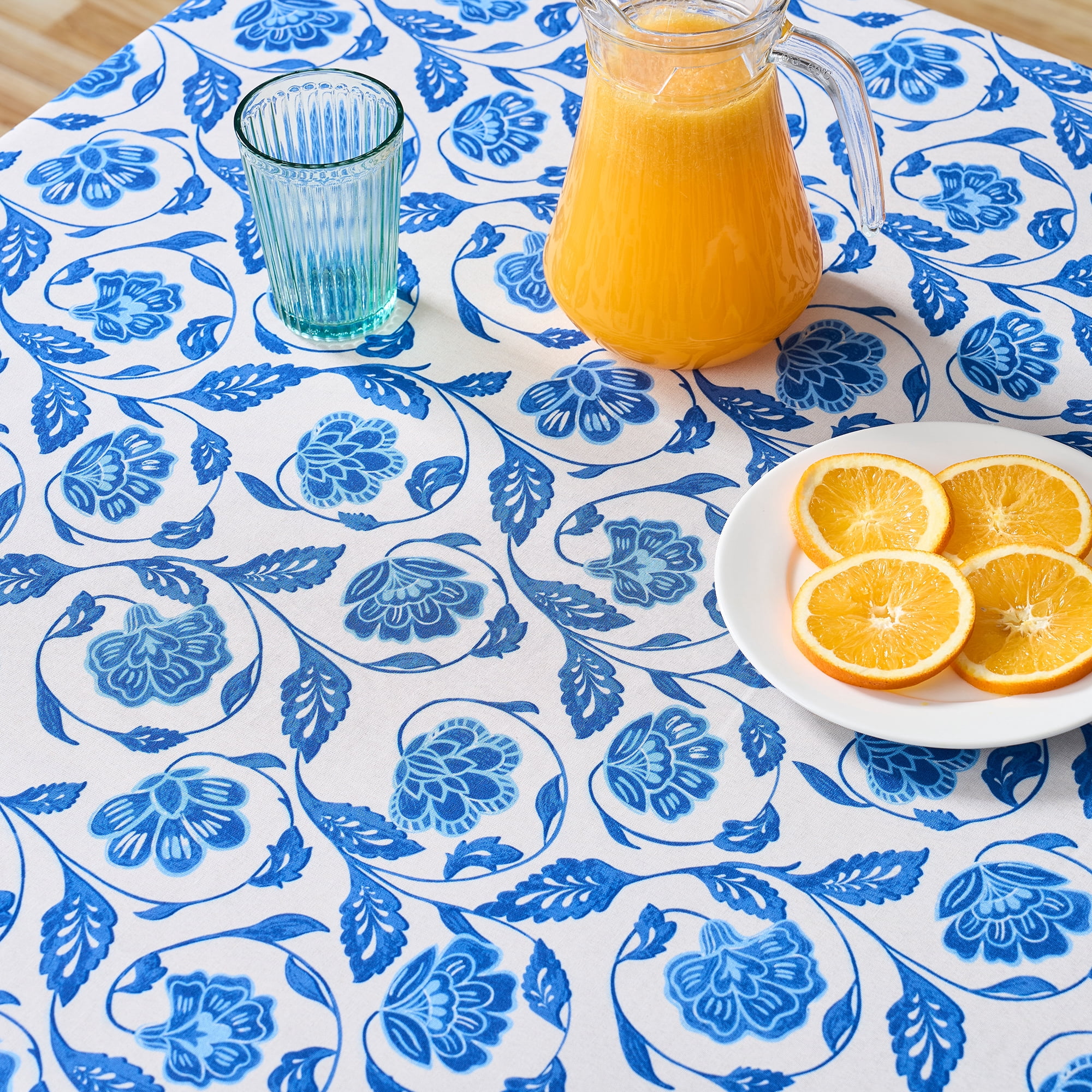 Mainstays by Becky G. & Alejandra Fabric Tablecloth, Blue Floral, 60" x 102"