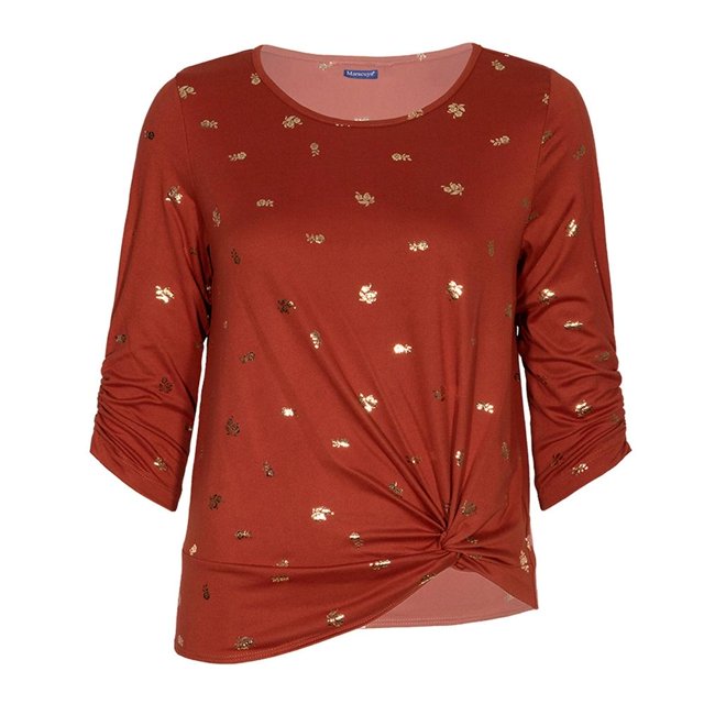 Blusa Maracuyá 76575 TallaG Sherdon manga al codo en color anaranjado con detalles metálicos dorados dispersos, manga al codo con fruncido y nudo lateral en la parte inferior, confeccionada en tela ligera que ofrece frescura y comodidad, ideal para uso diario o deportivo.