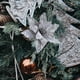thumbnail image 4 of Adornos navideños, adornos navideños, regalos navideños, polvo de franela de alta calidad, simulación de flores navideñas, decoración para árbol de Navidad, colgante, flores artificiales, 4 of 6
