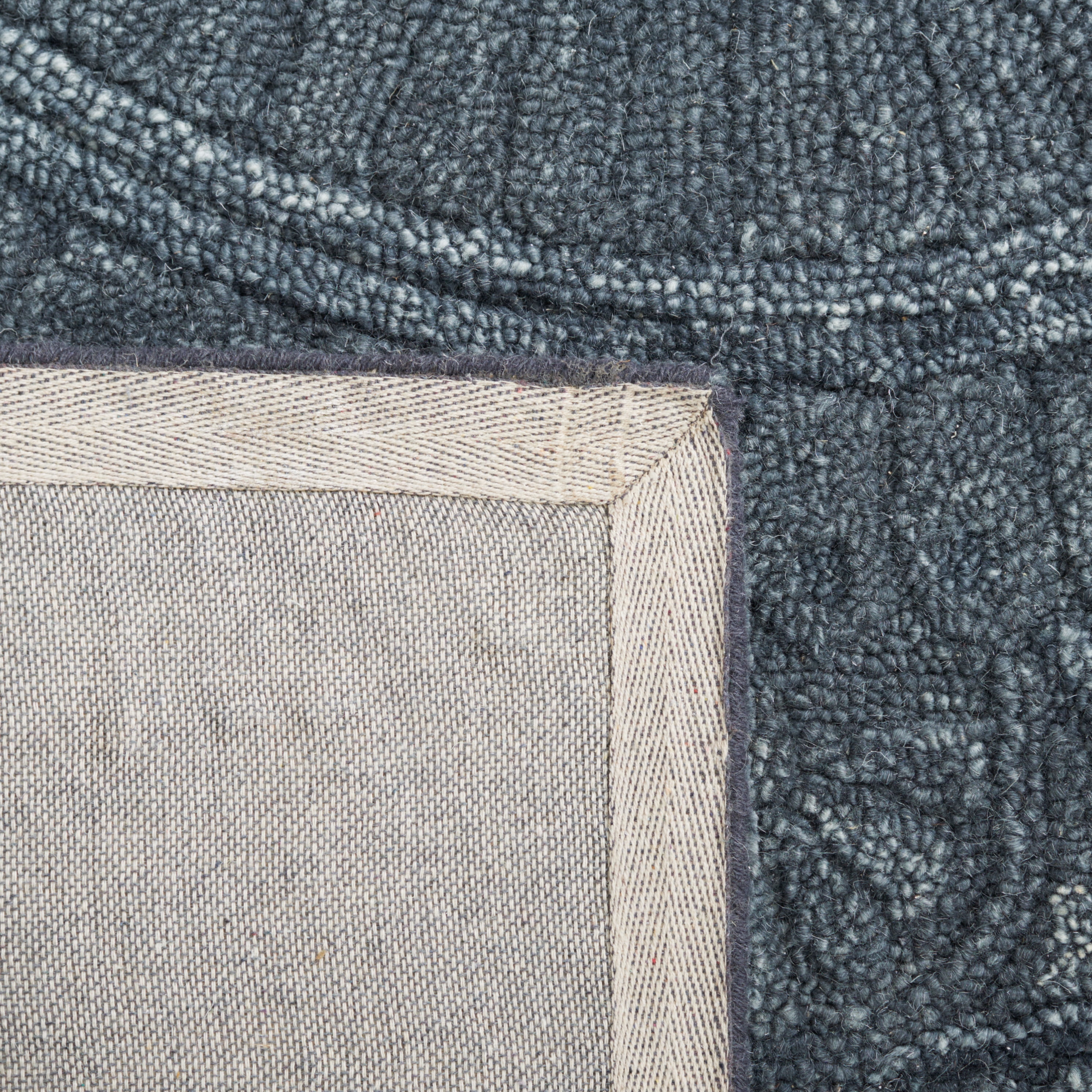 SAFAVIEH Marquee Madelyn Medallion Area Rug, Dark Grey, 3' x 5'