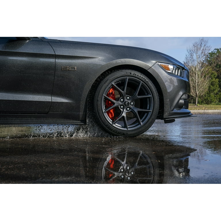 Michelin Pilot Sport 4 Tire, 215/45ZR17/XL 91Y, All Season