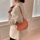 thumbnail image 2 of Bolso de luna para mujer, bolso de hombro informal sencillo de verano, bolso de axila sencillo y moderno, 2 of 6