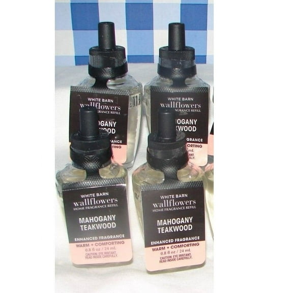 Bath and Body Works 4 Pack Mahogany Teakwood Wallflowers Fragrance Refill. 0.8 fl oz.