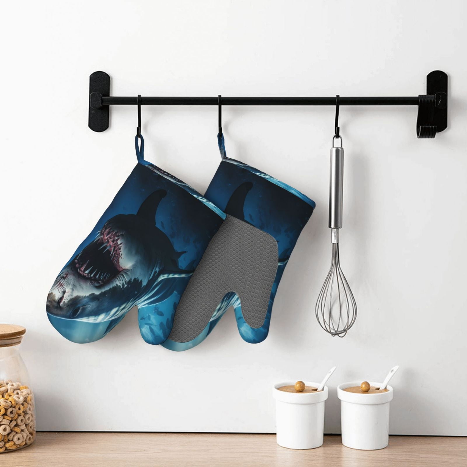 Hirioo 3D Realistic Shark for Silicone Oven Mitts for BBQ, Baking, Cooking, Set of 2, Heat Resistant 260℃, Non-Slip Kitchen Essentials