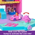 thumbnail image 3 of Set de juego Polly Pocket Pollyville Fresh Market con 2 muñecas, 3 of 6