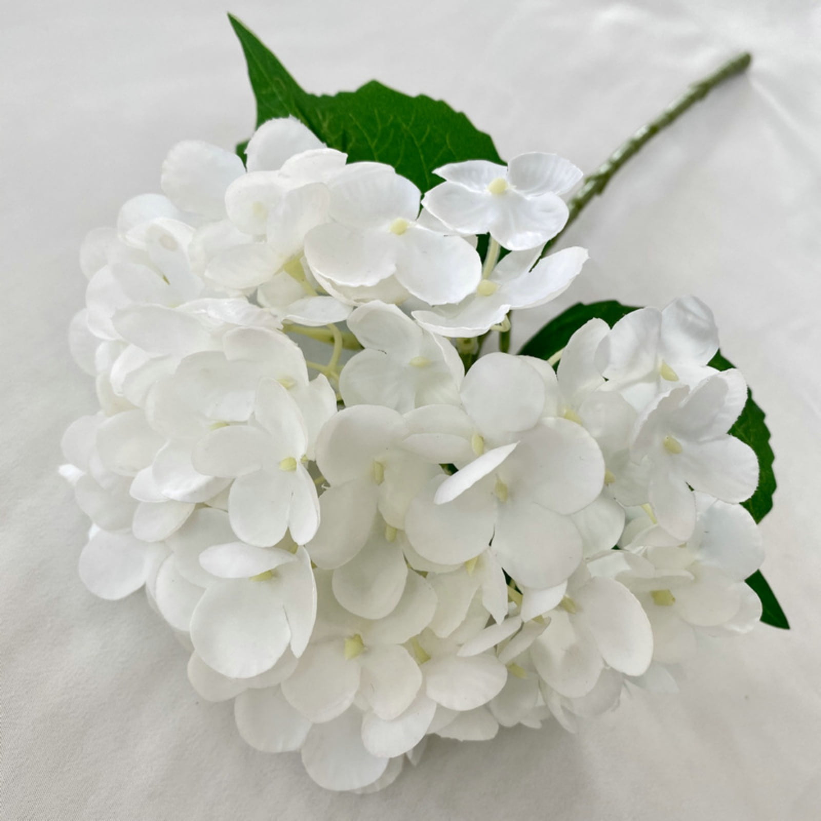 4Pcs Real Touch Hydrangea Artificial Flowers, Fake Hydrangea Flowers, 17" Lifelike Faux Hydrangea Flowers for Wedding Bouquet Home Decor Centerpieces white