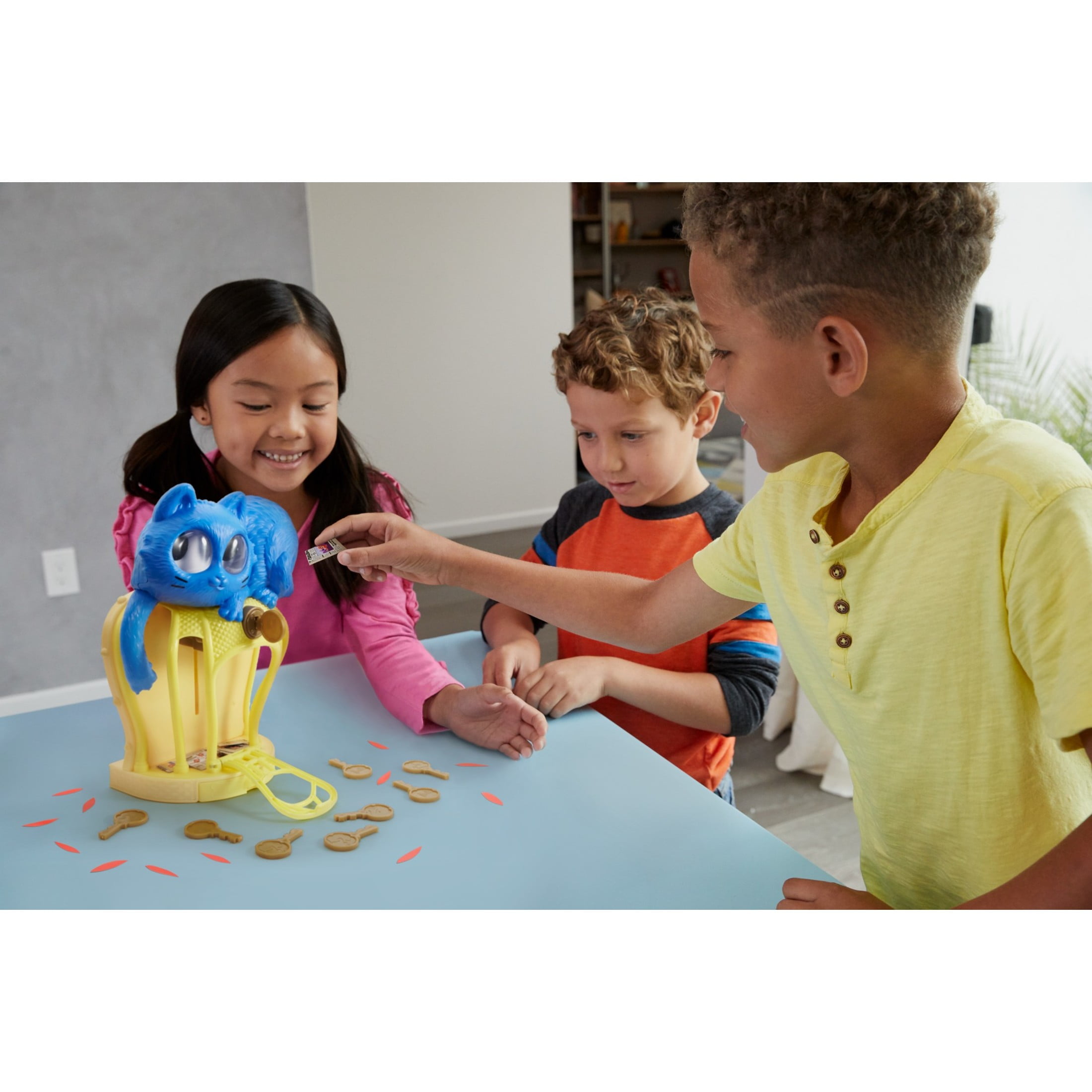 Flyin' Feathers Kids Game with Toy Cat & Bird in Birdcage & Keys for 2-4 Players