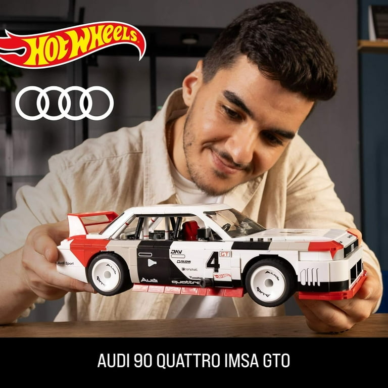 MEGA Hot Wheels Collectible Car Building Toy, 973 Brick Pieces