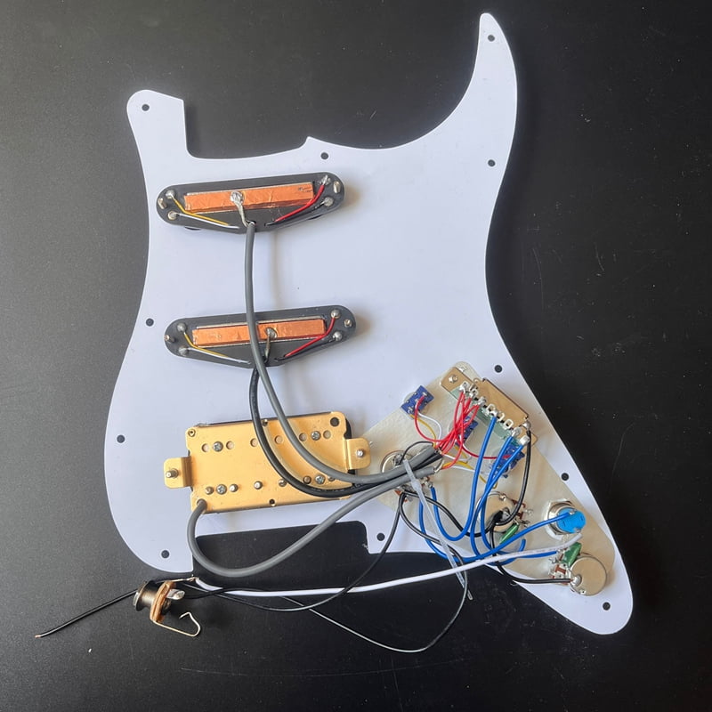 Left-handed SSH Prewired Guitar Strat Pickguard Set with Silent Switch Kill Swith Humbucker Pickups Coil Splitting Switch Multi Switch Harnesses Withe for Fender ST Electric Guitar Replacement Part
