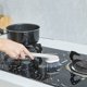 thumbnail image 4 of Aparatos de cocina, accesorios de cocina, utensilios de cocina, juego de almacenamiento de 3 cepillos en 1 con 3 cabezales de cepillo, cepillo de cocina con cambio aleatorio para limpieza de ollas, sa, 4 of 8