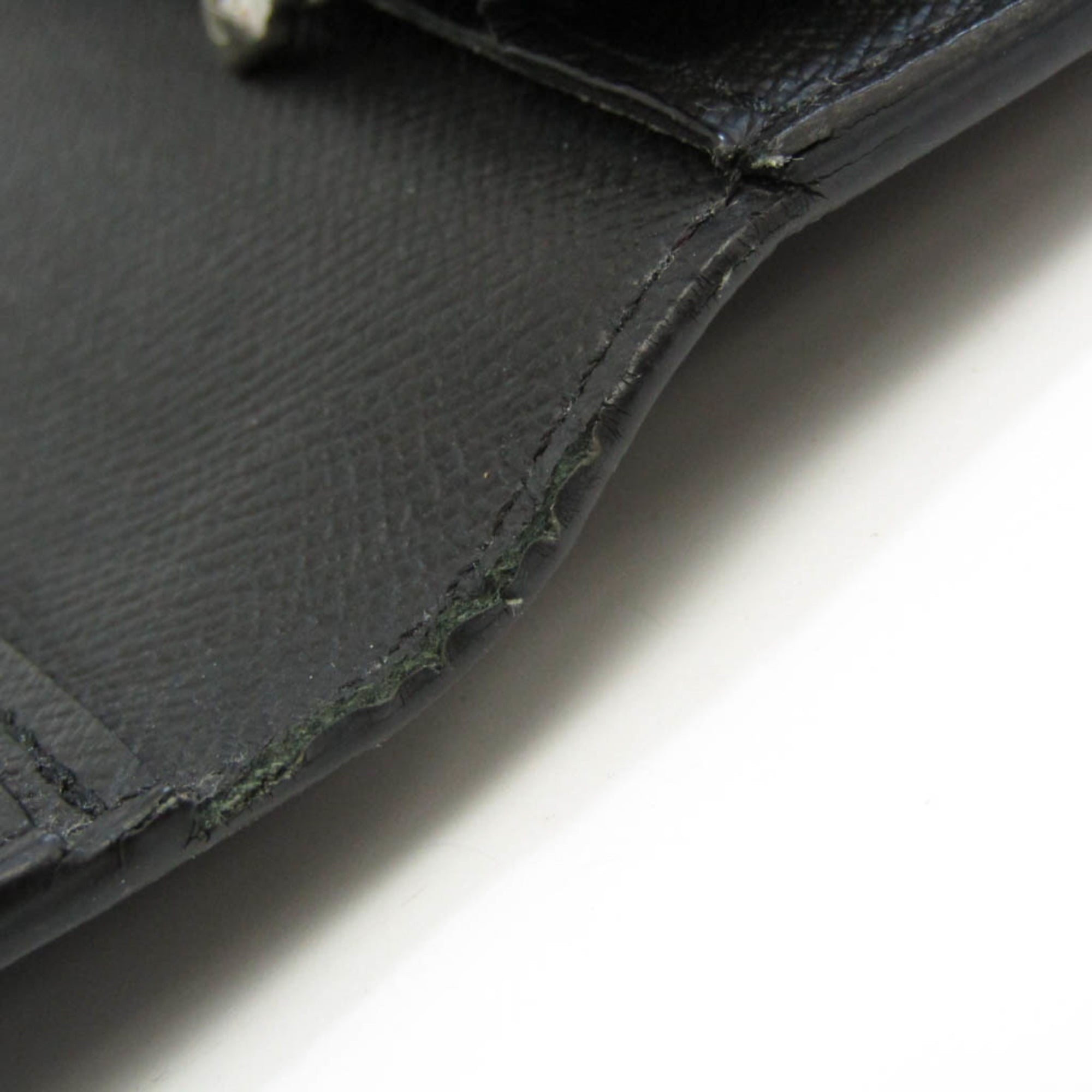Louis Vuitton - Black Taiga Leather Bifold Credit Card - Catawiki