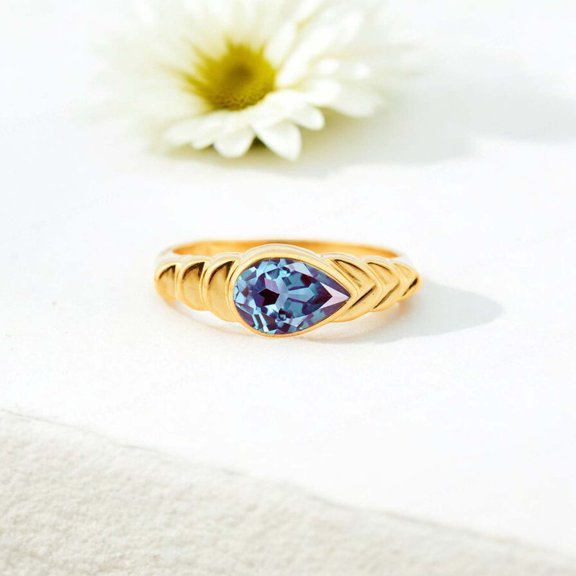 JEWELRYTREASURE 9x7 MM / 1.5ct Vintage Alexandrite Ring Solitaire Women's Fine Jewelry Color Changing Gemstone Engagement Ring June Birthstone Christmas Day Gift for Her