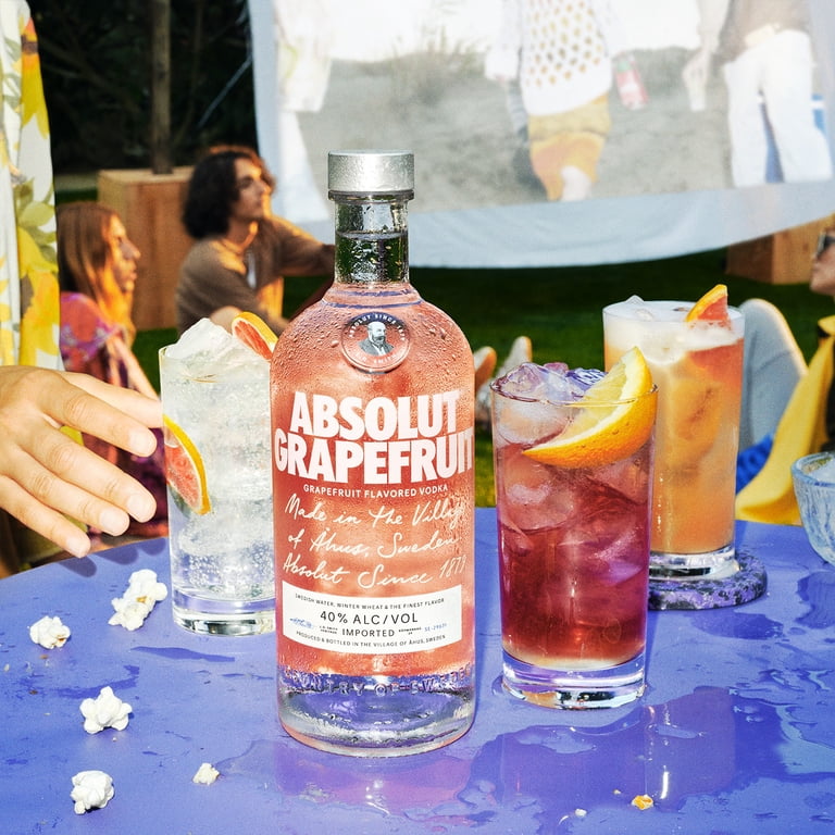 Absolut Grapefruit Flavored Vodka, 750 ml Bottle, 40% ABV - Walmart.com