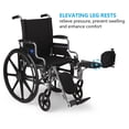 thumbnail image 3 of Silla de ruedas ligera Medline K4 Basic con asiento de 40 cm de ancho, brazos de escritorio y reposapiernas elevables, capacidad de peso de 136 kg (300 lb): ayuda para la movilidad duradera, portátil, 3 of 5
