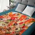 thumbnail image 4 of Manta de franela ligera, súper suave y acogedora con temática de comida de pizza, tamaño pequeño para sala de estar, sofá, tamaño king y queen, 4 of 5