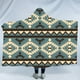 thumbnail image 1 of Manta con Capucha Diseño Nativo Americano Lt10, 1 of 5