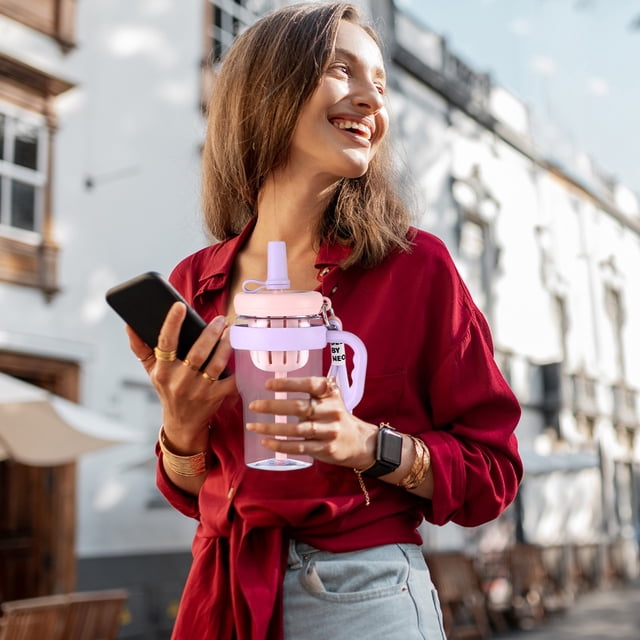 Gobelet Isolé avec Paille et Poignée, Bouteille d'Eau Étanche avec Infuseur à Thé Amovible, Conception à Double Paroi Résistante à la Sueur, Portable pour Café Glacé, Gym, Voyage, Bureau, Usage Quotidien