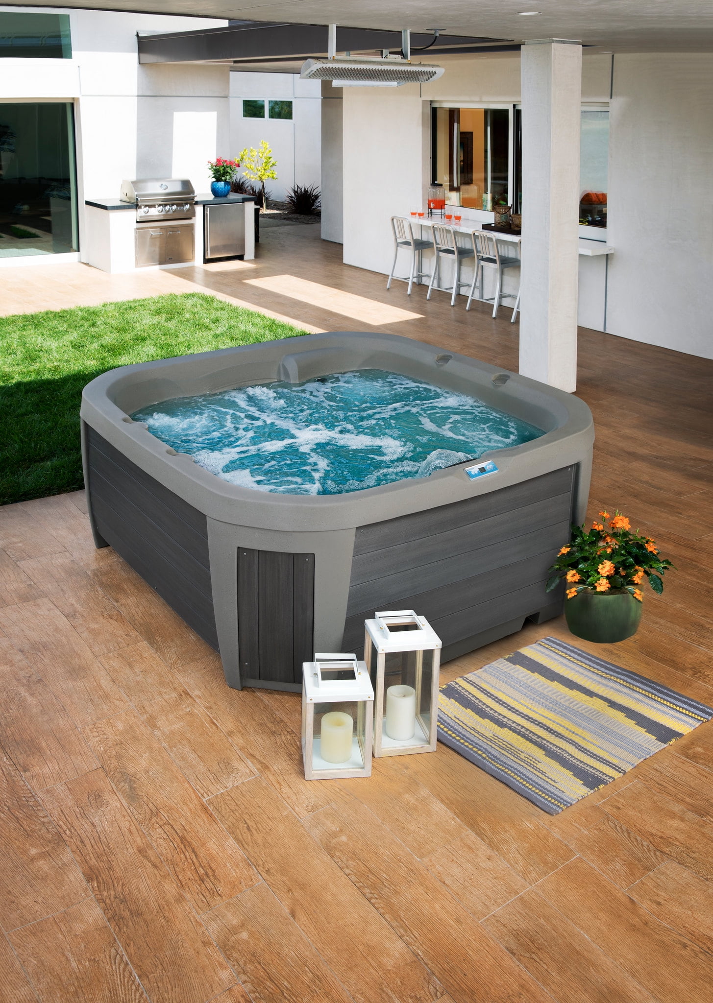All New 2025 HydroLuxe BALI LOUNGER Taupe/Grey Hot Tub - 5-person, 46 Jets, 230v