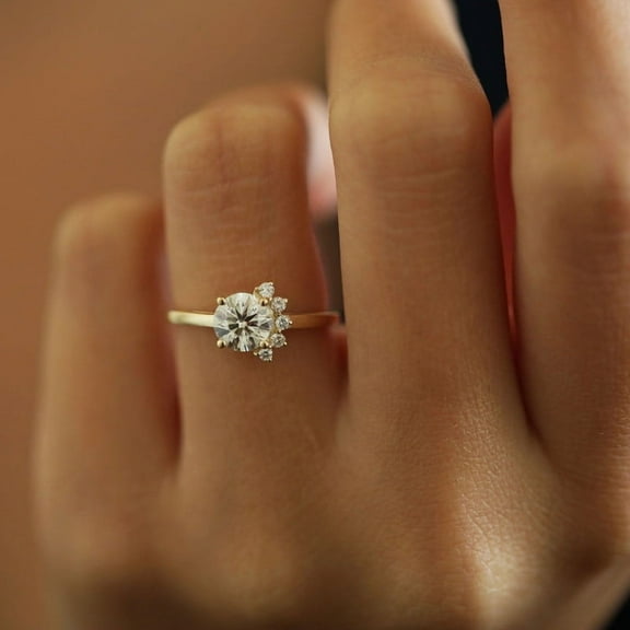 SOLITAIRE JEWELS 1.00CT Round Cut Cluster Moissanite Engagement Ring for Women Solid 10k Yellow Gold