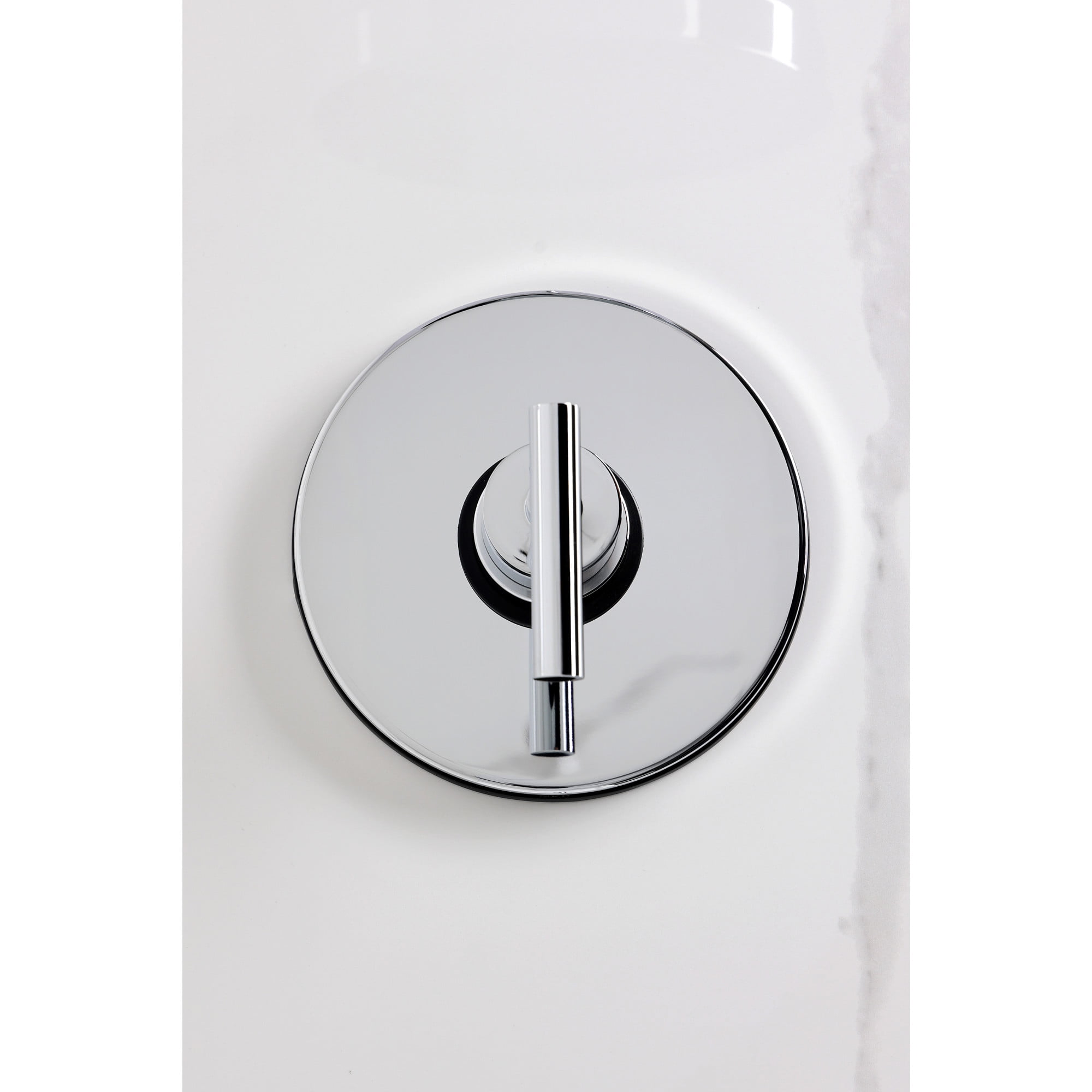 Kingston Brass KB6331CMLTO Manhattan Single-Handle Pressure Balanced Tub Faucet in Polished Chrome