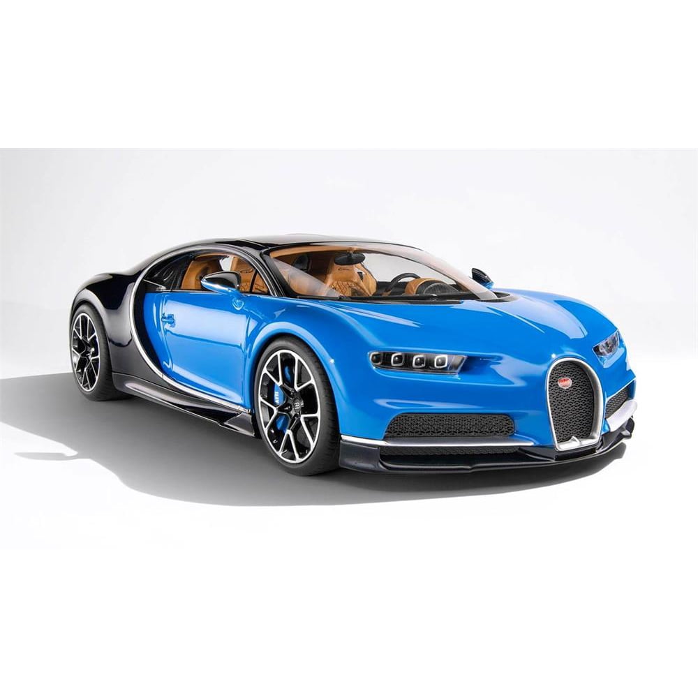 Bugatti Chiron Model Car Kit Bugatti Chiron in French Racing Blue/Black Diecast Model Car in 1:18