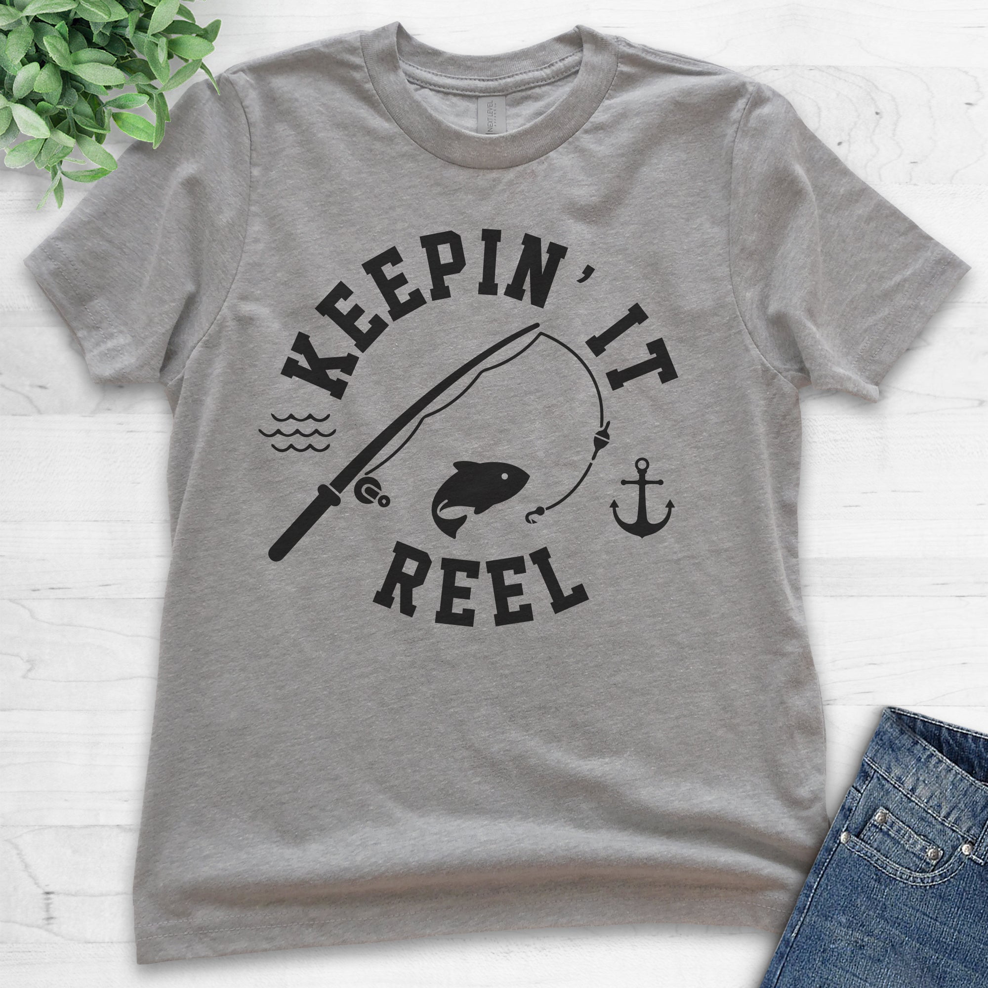 Kids Keepin' It Reel Shirt, Youth Kids Boy Girl T-Shirt, Fishing Shirt,  Fish Pun Shirt, Dark Heather Gray, Small