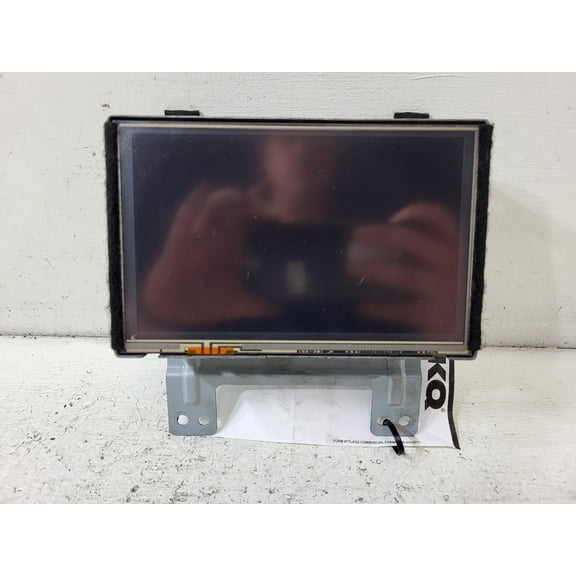 Pre-Owned 2014-2016 Infiniti QX50 Information Dispaly Screen w/Navigation OEM LKQ - Verify Specific Vehicle Fitment In Description - (Good)