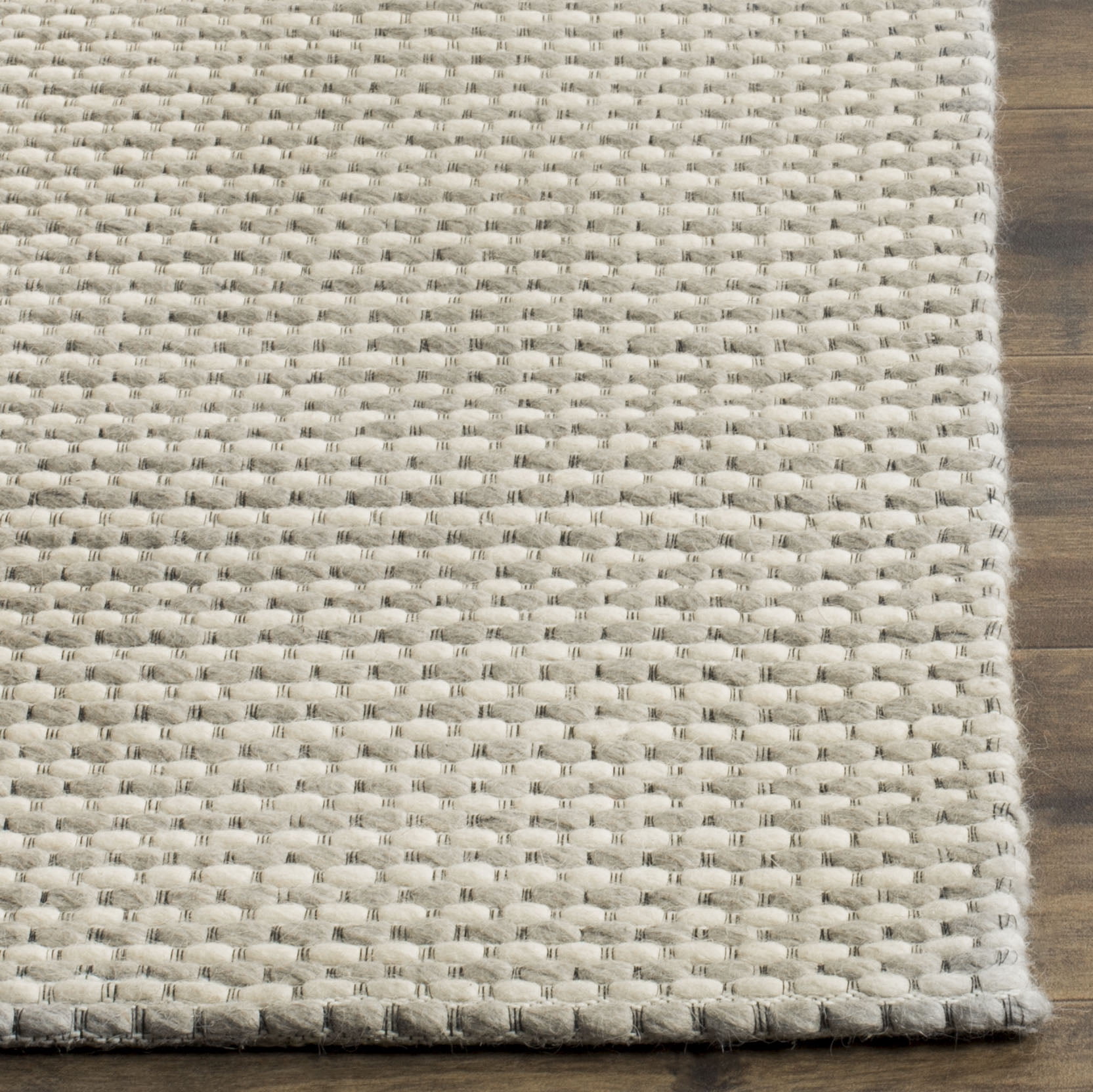 SAFAVIEH Natura Corine Geometric Area Rug, Silver/Ivory, 6' x 9'