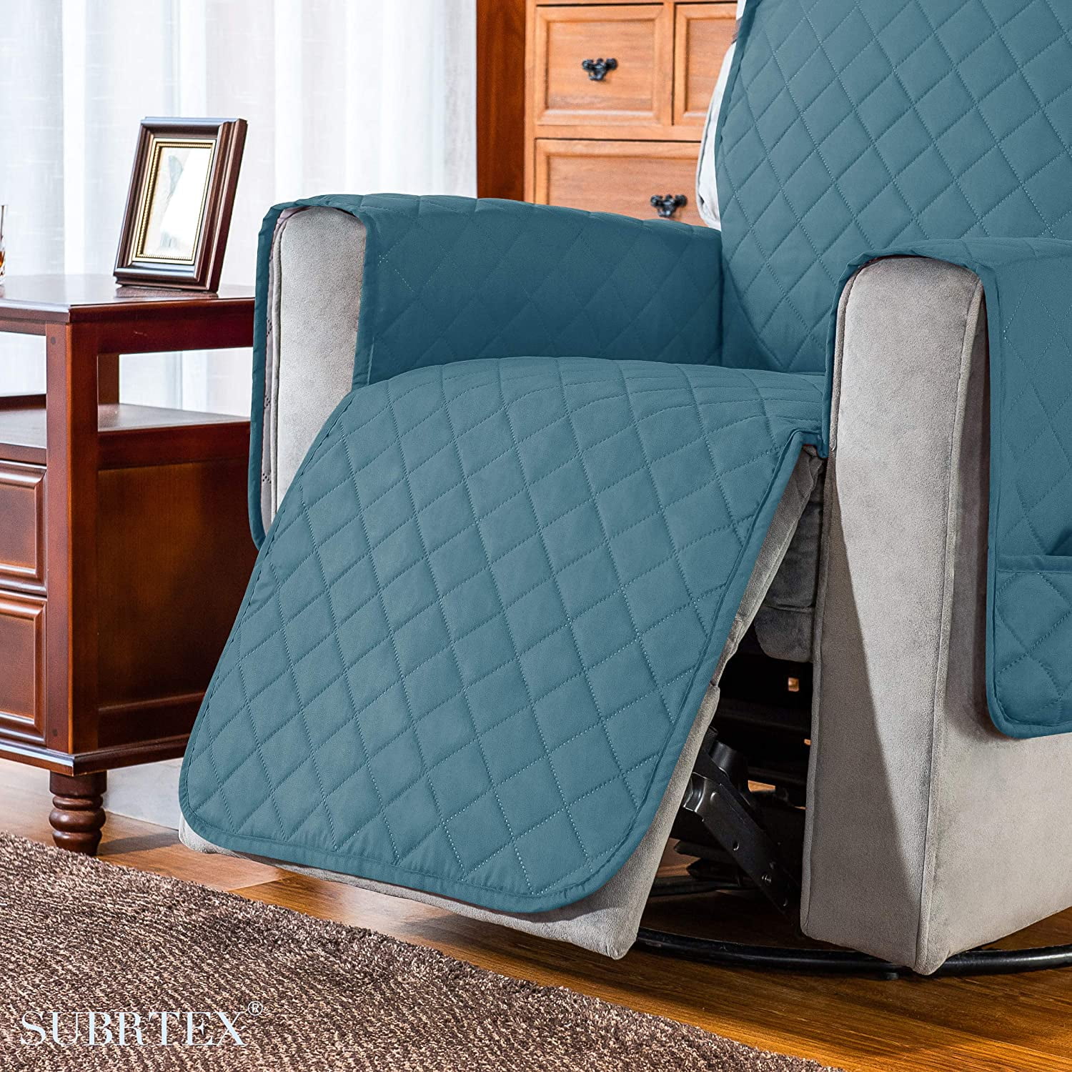 Subrtex Reversible Quilted Recliner Chair Slipcover, Turquoise