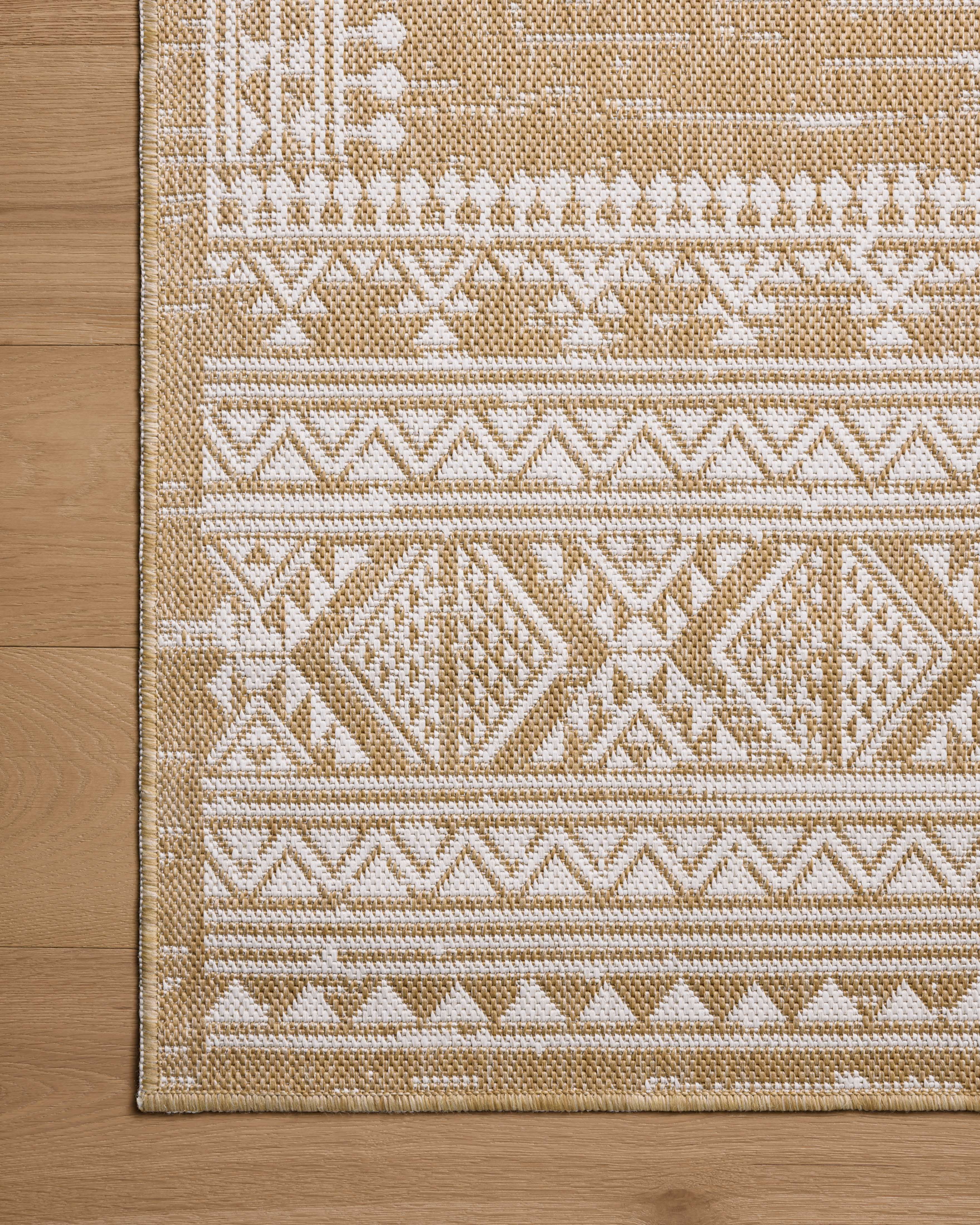 Indoor Outdoor Rug 8x10, Reversible, Loloi Easton Ivory / Wheat (7'10" x 10')