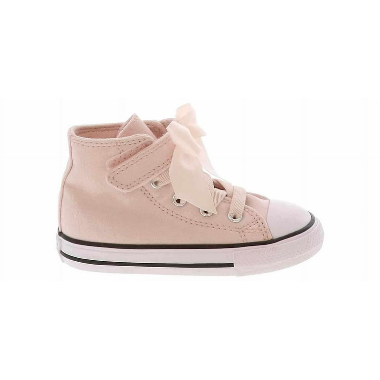 フェアチャイルド　プリンセス Converse Chuck Taylor All Star Ruffles and Bows Toddler