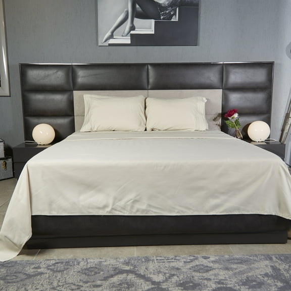 Linum Home Textiles 1800 TC Brushed Microfiber Sheet Set with 4 Line Embroidery