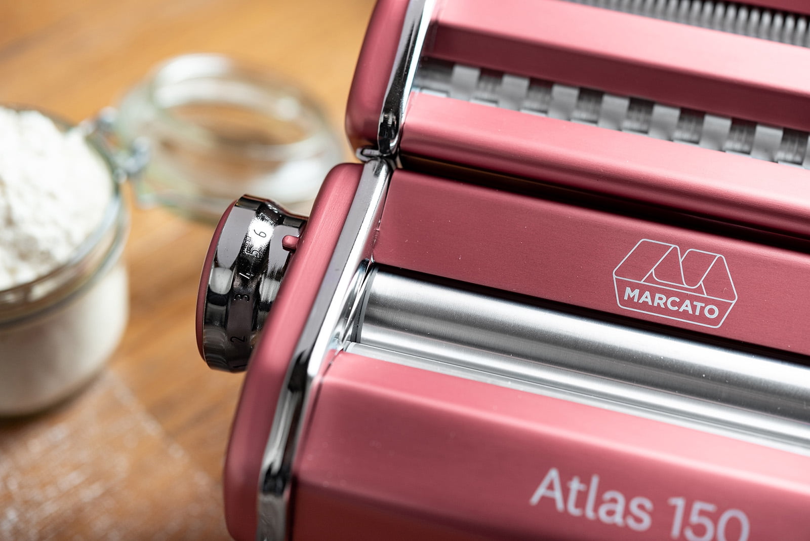 Marcato Atlas 150 Pasta Machine with Cutter, Hand Crank, and