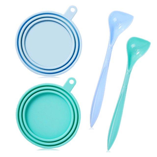 WAFJAMF Fundas de silicona para latas de mascotas, tapas y cucharas para latas de comida para perros y gatos, ajuste universal sin BPA, varios tamaños, apto para lavavajillas, paquete de 2 + cuchara