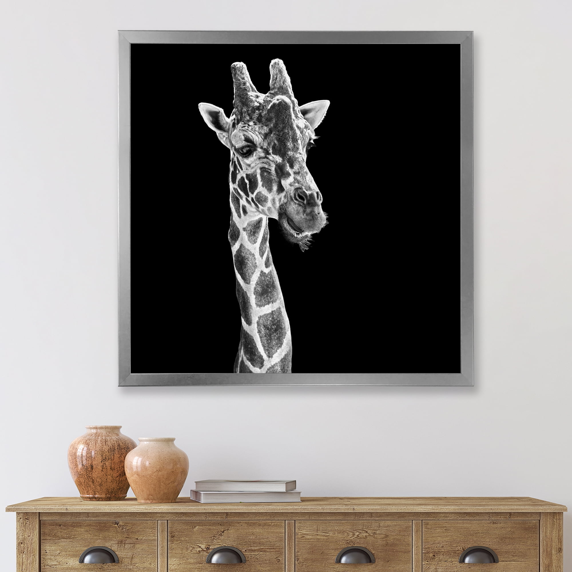 Designart 'Close Up Portrait Of A Giraffe On Black II' Farmhouse Framed Art Print