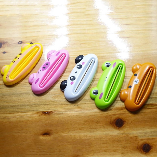 3 Pieces Cute Animal Multifunction Toothpaste Squeezer squeezer Cute Home Bathroom Facial Cleanser Dispenser Color Random