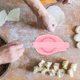 thumbnail image 1 of YSNOOWE Dumpling Skin Maker Color Rosa Plástico Para Cocina Doméstica Con Ergonómico Fácil De Usar, 1 of 8